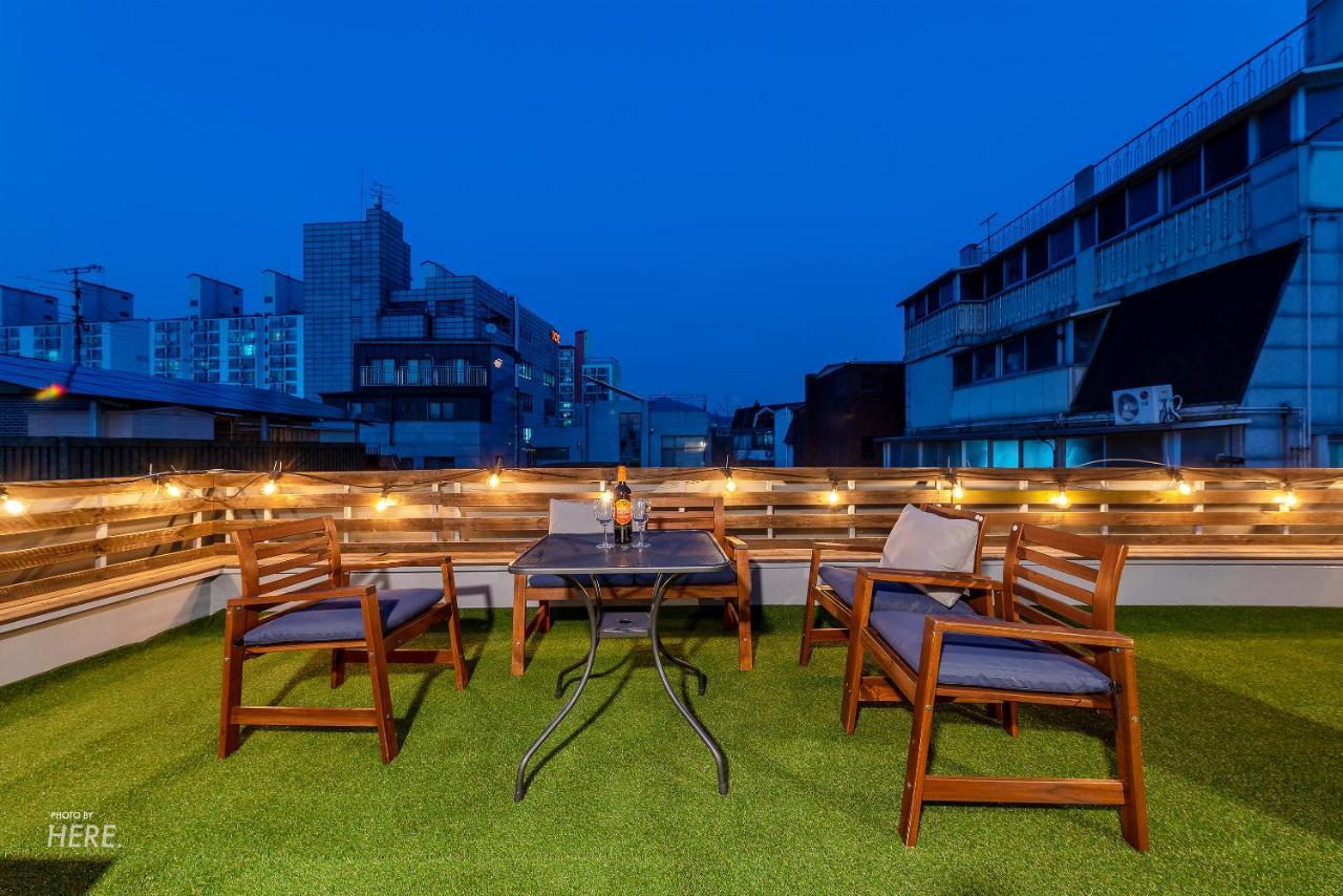 Seeu House Hongdae Seoul Exterior photo