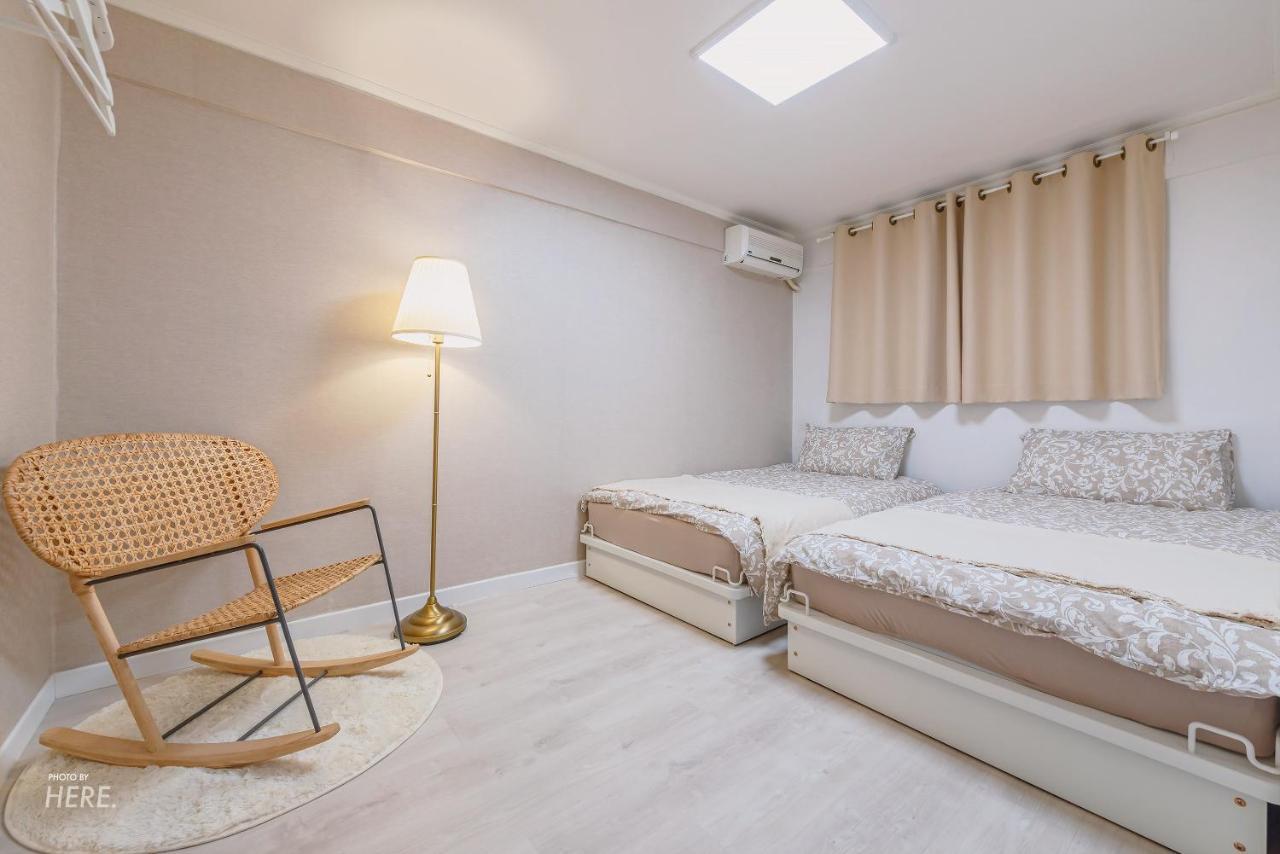 Seeu House Hongdae Seoul Exterior photo